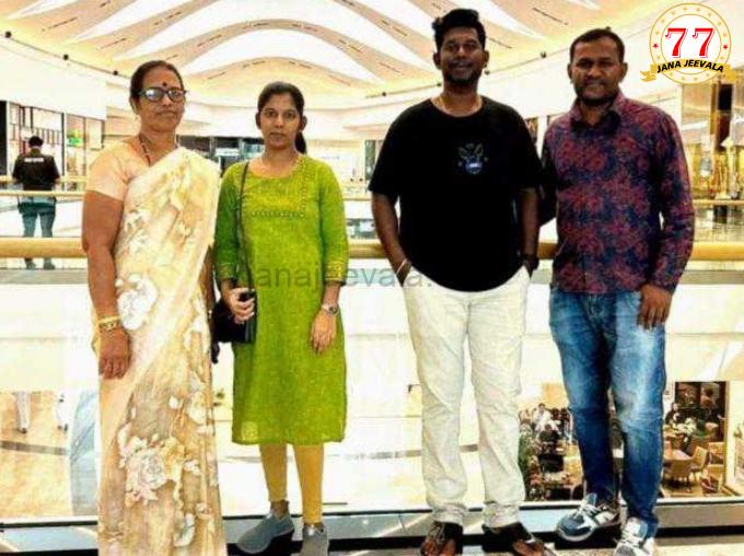 ವಿದೇಶದಲ್ಲಿ ಕಾರು ಅಪಘಾತ : ಗೋಕಾಕ ಮೂಲದ ನಾಲ್ವರ ಸಾವು ವಿದೇಶದಲ್ಲಿ ಕಾರು ಅಪಘಾತ : ಗೋಕಾಕ ಮೂಲದ ನಾಲ್ವರ ಸಾವು