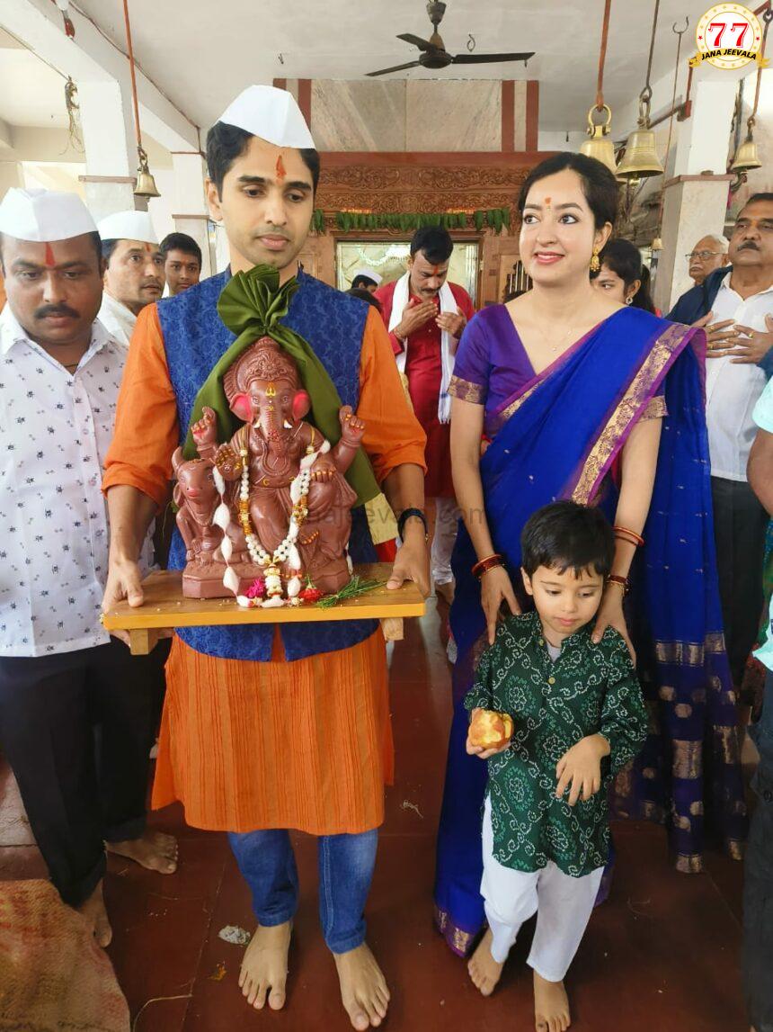 ಗಣಪತಿಯನ್ನು ತರುವ ಮೂಲಕ ಹೊಸ ಇತಿಹಾಸ ಸೃಷ್ಟಿಸಿದ ಬೆಳಗಾವಿ ಡಿಸಿ ! ಗಣಪತಿಯನ್ನು ತರುವ ಮೂಲಕ ಹೊಸ ಇತಿಹಾಸ ಸೃಷ್ಟಿಸಿದ ಬೆಳಗಾವಿ ಡಿಸಿ !