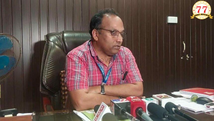 ಆರೋಗ್ಯ ಸಚಿವರು ಬಂದ ದಿನವೇ ಬೆಳಗಾವಿ DHO ಎತ್ತಂಗಡಿ-ಮೂಡಿದ ಹಲವು ಪ್ರಶ್ನೆಗಳು ಆರೋಗ್ಯ ಸಚಿವರು ಬಂದ ದಿನವೇ ಬೆಳಗಾವಿ DHO ಎತ್ತಂಗಡಿ-ಮೂಡಿದ ಹಲವು ಪ್ರಶ್ನೆಗಳು