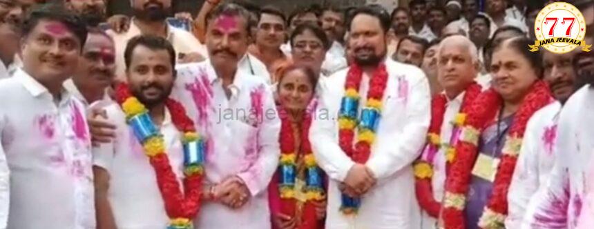 ಮತ್ತೆ ಲಕ್ಷ್ಮಣ ಸವದಿ ಚಾಣಕ್ಯ ತಂತ್ರ : ಶಿವಲೀಲಾ ಅಧ್ಯಕ್ಷೆ, ಭುವನೇಶ್ವರಿ ಉಪಾಧ್ಯಕ್ಷೆ ಮತ್ತೆ ಲಕ್ಷ್ಮಣ ಸವದಿ ಚಾಣಕ್ಯ ತಂತ್ರ : ಶಿವಲೀಲಾ ಅಧ್ಯಕ್ಷೆ, ಭುವನೇಶ್ವರಿ ಉಪಾಧ್ಯಕ್ಷೆ