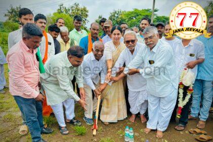 ಕೆರೆ ಅಭಿವೃದ್ಧಿ ಕಾಮಗಾರಿಗೆ ಸಚಿವೆ ಲಕ್ಷ್ಮೀ ಹೆಬ್ಬಾಳಕರ್ ಭೂಮಿ ಪೂಜೆ