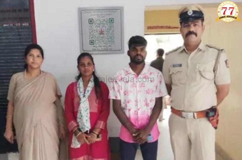 ನಾಪತ್ತೆಯಾಗಿದ್ದ ಮಗುವಿನ ಪ್ರಕರಣ ಕೊನೆಗೂ ಸುಖಾಂತ್ಯ : ಕರೆ ತಂದಿದ್ದ ಮಗುವನ್ನೇ ಮರೆತು ಕುಡಿಯಲು ಹೋಗಿದ್ದ ! ನಾಪತ್ತೆಯಾಗಿದ್ದ ಮಗುವಿನ ಪ್ರಕರಣ ಕೊನೆಗೂ ಸುಖಾಂತ್ಯ : ಕರೆ ತಂದಿದ್ದ ಮಗುವನ್ನೇ ಮರೆತು ಕುಡಿಯಲು ಹೋಗಿದ್ದ !