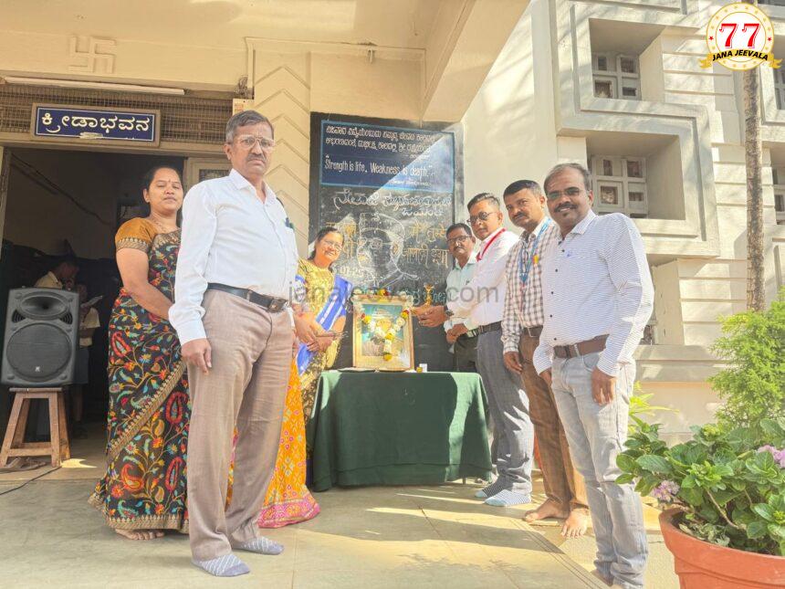 ಸುಭಾಷ್ ಚಂದ್ರ ಬೋಸ್ ಬದುಕಿದ್ದರೆ ಈ ದೇಶದ ಇತಿಹಾಸವೇ ಬದಲಾಗುತ್ತಿತ್ತು: ಆರ್.ಎಸ್.ಪಾಟೀಲ ಅಭಿಮತ ಸುಭಾಷ್ ಚಂದ್ರ ಬೋಸ್ ಬದುಕಿದ್ದರೆ ಈ ದೇಶದ ಇತಿಹಾಸವೇ ಬದಲಾಗುತ್ತಿತ್ತು: ಆರ್.ಎಸ್.ಪಾಟೀಲ ಅಭಿಮತ