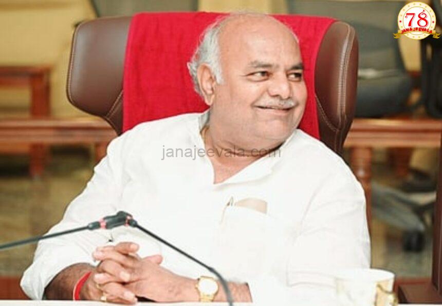 ಏಟಿಗೆ ಪ್ರತಿಯೇಟು ; ಬಸನಗೌಡ ಪಾಟೀಲ ಯತ್ನಾಳ ಸವಾಲು ಸ್ವೀಕರಿಸಿ ಶಾಸಕ ಸ್ಥಾನಕ್ಕೆ ಸಚಿವ ಶಿವಾನಂದ ಪಾಟೀಲ ರಾಜೀನಾಮೆ