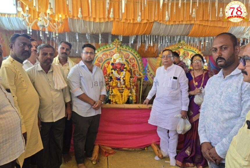 ಜಾತ್ರಾ ಮಹೋತ್ಸವದಲ್ಲಿ ಪಾಲ್ಗೊಂಡ ಮೃಣಾಲ್‌ ಹೆಬ್ಬಾಳಕರ್