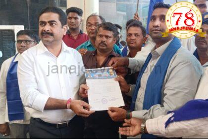 ಬೆಳಗಾವಿ ಮಹಾನಗರ ಪಾಲಿಕೆಯಿಂದ ಎಸ್ಸಿ/ ಎಸ್ಟಿ ವಿದ್ಯಾರ್ಥಿ ಗಳಿಗೆ 123 ಲ್ಯಾಪ್ ಟಾಪ್ ಖರೀದಿಯಲ್ಲಿ ಅಕ್ರಮ: ರಾಜೇಶ್ ಎಂಟರ್ ಪ್ರೈಸಸ್ ಮೇಲೆ ತನಿಖೆಗೆ ಬೀದಿಗಿಳಿದು ಪ್ರತಿಭಟನೆ ನಡೆಸಿದ ಸಂಘಟನೆ