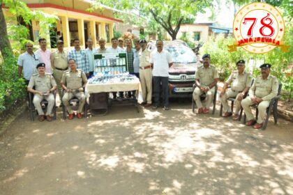 ಅಂತಾರಾಜ್ಯ ಕಳ್ಳನ ಬಂಧನ : 14.71 ರೂ. ಲಕ್ಷ ಮೌಲ್ಯದ ಮೊಬೈಲ್, ಕಾರು ವಶಕ್ಕೆ