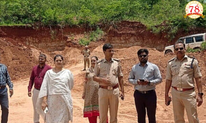 ಮರಳು ಅಡ್ಡೆಗಳ ಮೇಲೆ ದಾಳಿ: ಜೆಸಿಬಿ ವಶಪಡಿಸಿಕೊಂಡ ಪೊಲೀಸರು ಮರಳು ಅಡ್ಡೆಗಳ ಮೇಲೆ ದಾಳಿ: ಜೆಸಿಬಿ ವಶಪಡಿಸಿಕೊಂಡ ಪೊಲೀಸರು