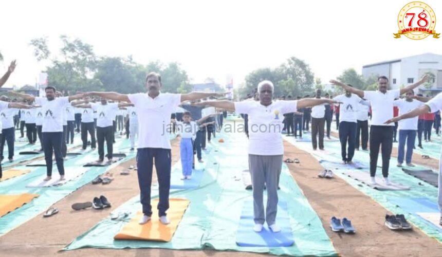 ಪ್ರತಿಯೊಬ್ಬರು ಪ್ರತಿದಿನ ಯೋಗ ಮಾಡಿ ಆರೋಗ್ಯಯುತ ಜೀವನ ನಡೆಸಲು ಈರಣ್ಣ ಕಡಾಡಿ ಸಲಹೆ