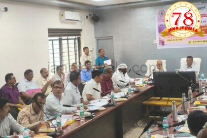 ಬಸ್ ನಿಲ್ದಾಣಗಳಲ್ಲಿನ ಸಮಸ್ಯೆಗಳನ್ನು ಪರಿಹರಿಸಿ, ಪ್ರಯಾಣಿಕರ ಹಿತ ಕಾಪಾಡಿ: ಸಚಿವ ಸತೀಶ್ ಜಾರಕಿಹೊಳಿ * ವಾ.ಕ.ರ.ಸಾರಿಗೆ ಸಂಸ್ಥೆಯ ವಿಭಾಗಮಟ್ಟದ ಕುಂದು ಕೊರತೆ ಸಭೆ