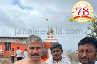 102KG ಭಾರದ ಜೋಳದ ಚೀಲ ಹೊತ್ತು ಅಂಜನಾದ್ರಿ ಬೆಟ್ಟ ಏರಿದ 61ರ ಭಕ್ತ