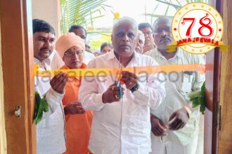 ಗುರು ಭವನ ಉದ್ಘಾಟಿಸಿದ ಈರಣ್ಣ ಕಡಾಡಿ