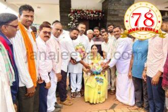 ಉನ್ನತೀಕರಿಸಿದ ಪ್ರೌಢ ಶಾಲೆ ಮಂಜೂರು: ಸಚಿವೆ ಲಕ್ಷ್ಮೀ ಹೆಬ್ಬಾಳಕರ್ ಗೆ ಸನ್ಮಾನ