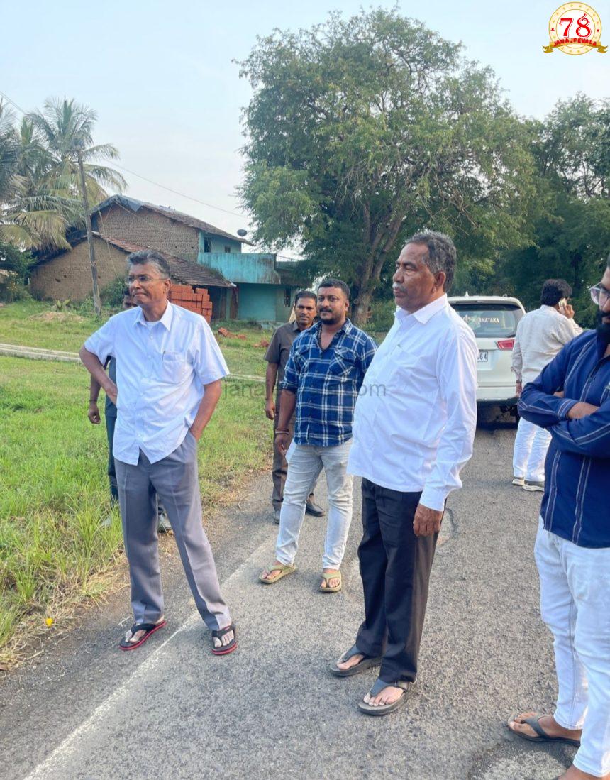 ರಸ್ತೆ ಅಭಿವೃದ್ಧಿ ಕಾಮಗಾರಿ ಪರಿಶೀಲಿಸಿದ ಸತೀಶ ಜಾರಕಿಹೊಳಿ, ವಿಠ್ಠಲ ಹಲಗೇಕರ