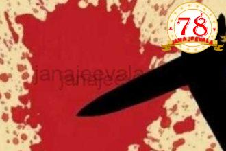 ಚಾಕು ಇಟ್ಟುಕೊಂಡು ಬಂದವ ಕೊನೆಗೂ ಪೊಲೀಸ್ ವಶಕ್ಕೆ ಚಾಕು ಇಟ್ಟುಕೊಂಡು ಬಂದವ ಕೊನೆಗೂ ಪೊಲೀಸ್ ವಶಕ್ಕೆ