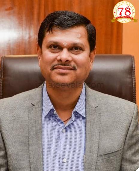 ಕಾರು ಅಪಘಾತ: ಐಎಎಸ್ ಅಧಿಕಾರಿ ಮಹಾಂತೇಶ ಬೀಳಗಿ ಸೇರಿ ಮೂವರ ಸಾವು