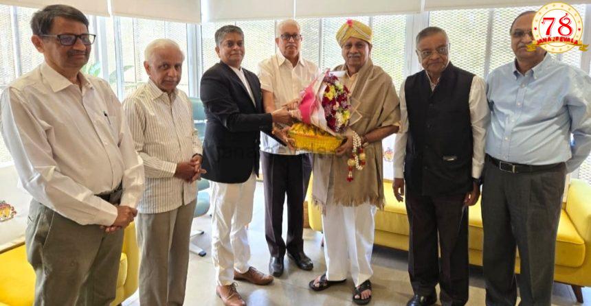 ಪದ್ಮಶ್ರೀ ಪ್ರಶಸ್ತಿ ಪುರಸ್ಕೃತ ಪ್ರಭಾಕರ ಕೋರೆ ಅವರಿಗೆ ಕೆಎಲ್‌ಎಸ್ ಸಂಸ್ಥೆಯಿಂದ ಸನ್ಮಾನ