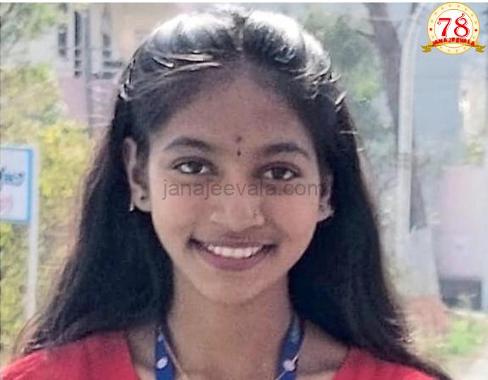 ಪಿಯುಸಿ ಪರೀಕ್ಷೆ ಆರಂಭದ ದಿನವೇ ವಿದ್ಯಾರ್ಥಿನಿ ಸಾವು