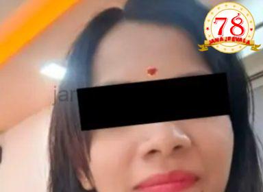 ಬೆಳಗಾವಿಯಲ್ಲಿ ಶ್ರೀಮಂತರನ್ನೇ ಹನಿ ಟ್ರ್ಯಾಪ್ ಮಾಡುತ್ತಿದ್ದ ಯುವತಿಯ ಕರಾಮತ್ತು ಬಯಲಿಗೆ  ಈಕೆಯ ಅಮಂತ್ರಣ ಹೇಗಿರುತ್ತಿತ್ತು ಗೊತ್ತೇ ?