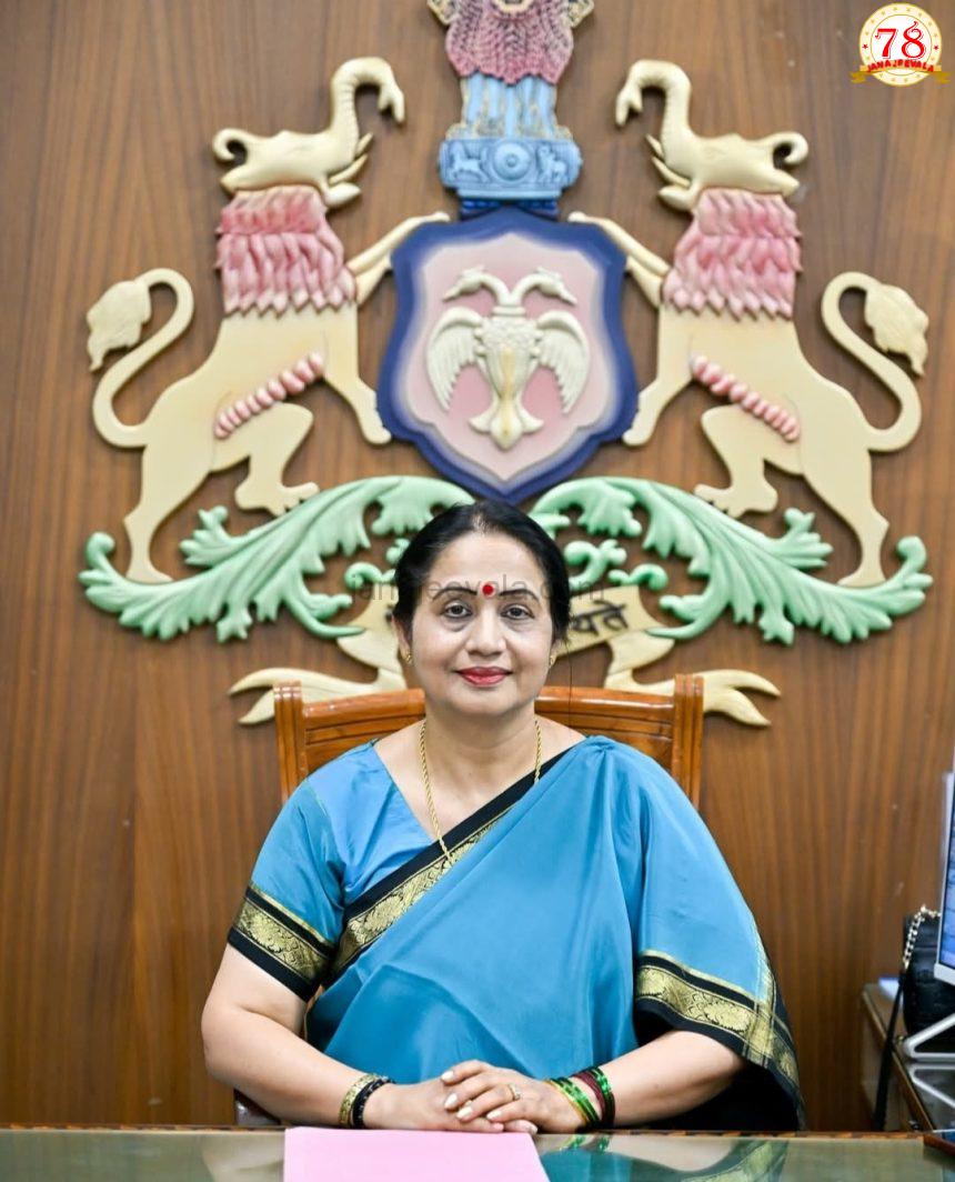 ಮುಖ್ಯ ಕಾರ್ಯದರ್ಶಿ ಡಾ. ಶಾಲಿನಿ ರಜನೀಶ್ ಅವರಿಂದ ಮೊಬೈಲ್ ಮೂಲಕ ಸ್ವಯಂ ಗಣತಿ ದಾಖಲಾತಿ