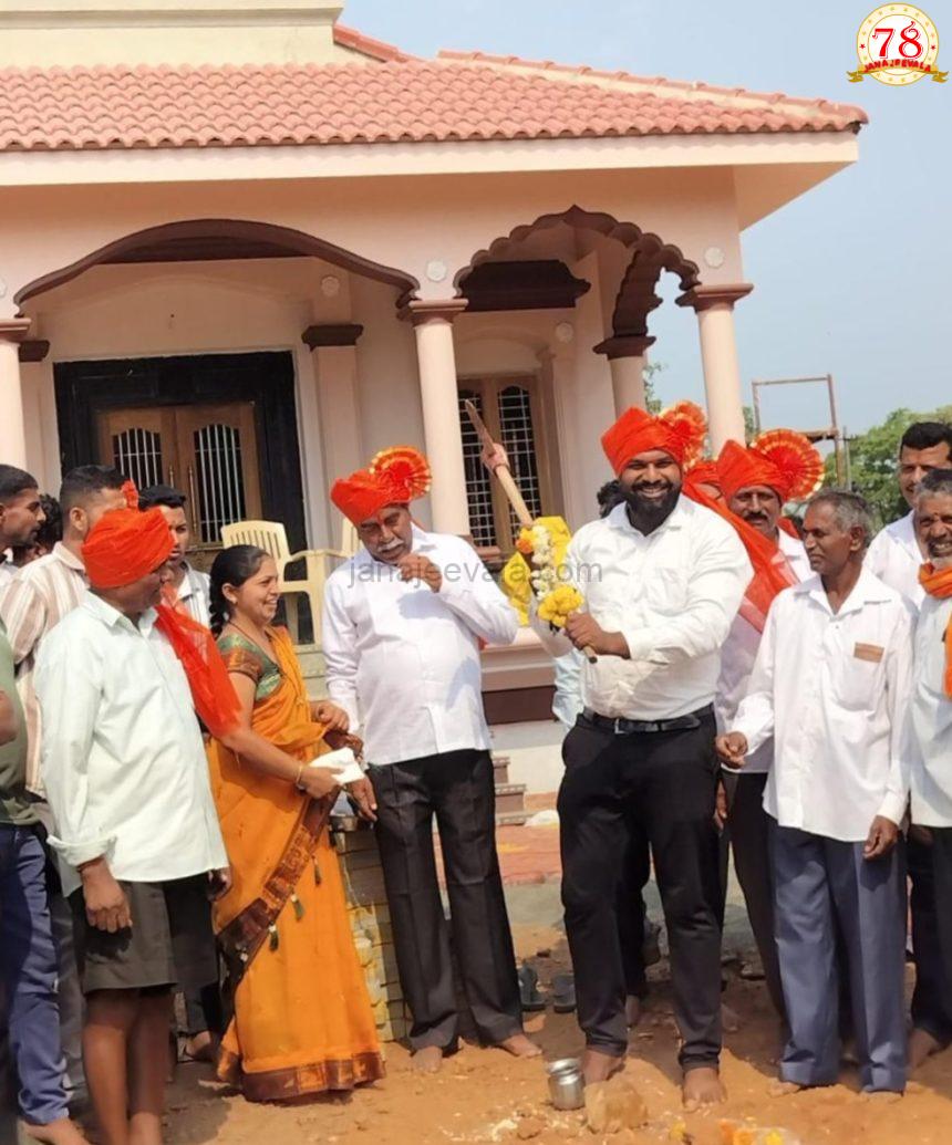ರಸ್ತೆ ಕಾಮಗಾರಿಗೆ ಶಾಸಕ ವಿಠ್ಠಲ ಹಲಗೇಕರ ಭೂಮಿಪೂಜೆ